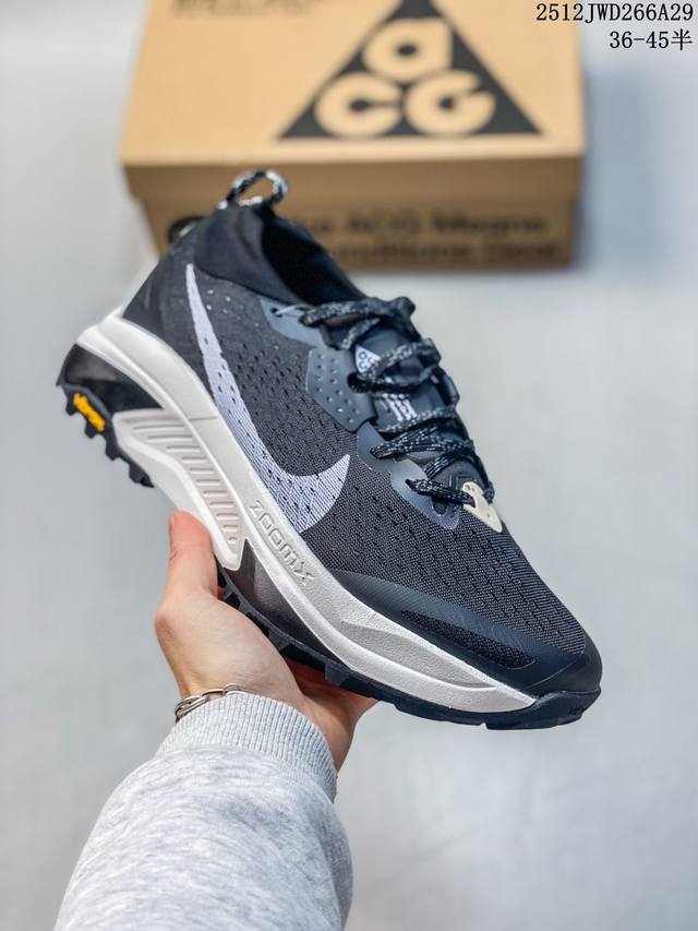 Nike Acg Zegama Comfortable Fit Trail Running Shoes, Unisex, White/Black, 12Jwd2