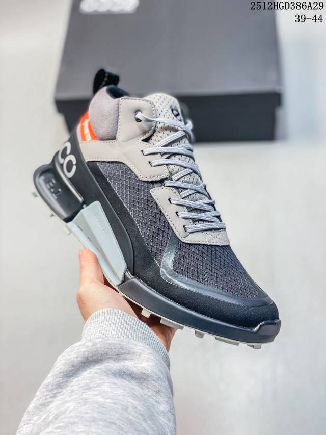 Ecco Biom Cushioning Waterproof Men's Hiking and Off-Road Sports Shoes, Walking