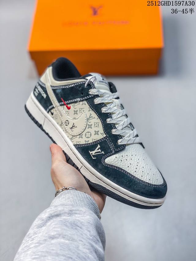 Black and White Luxury Trend, A New Benchmark for Sneakers