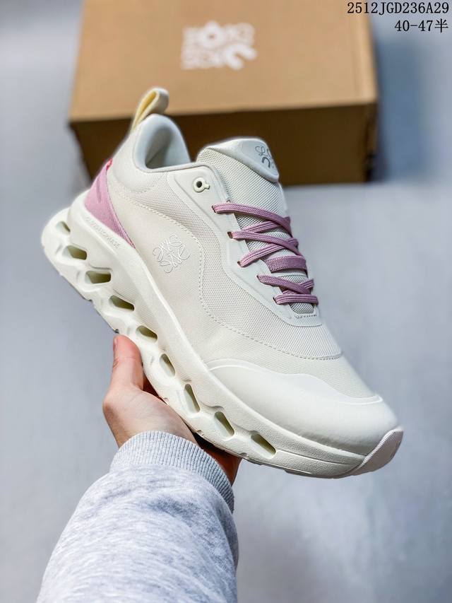 Company-grade Loewe X On Cloudtilt collaboration lightweight sports and casual