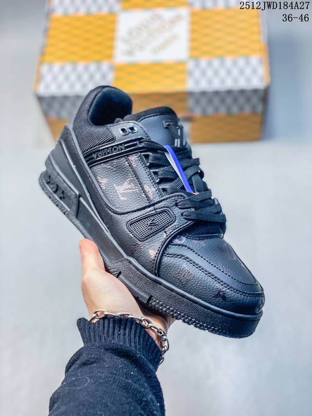 Louis Vuitton original TPR glossy combination sole, flexible drip-molded suppor