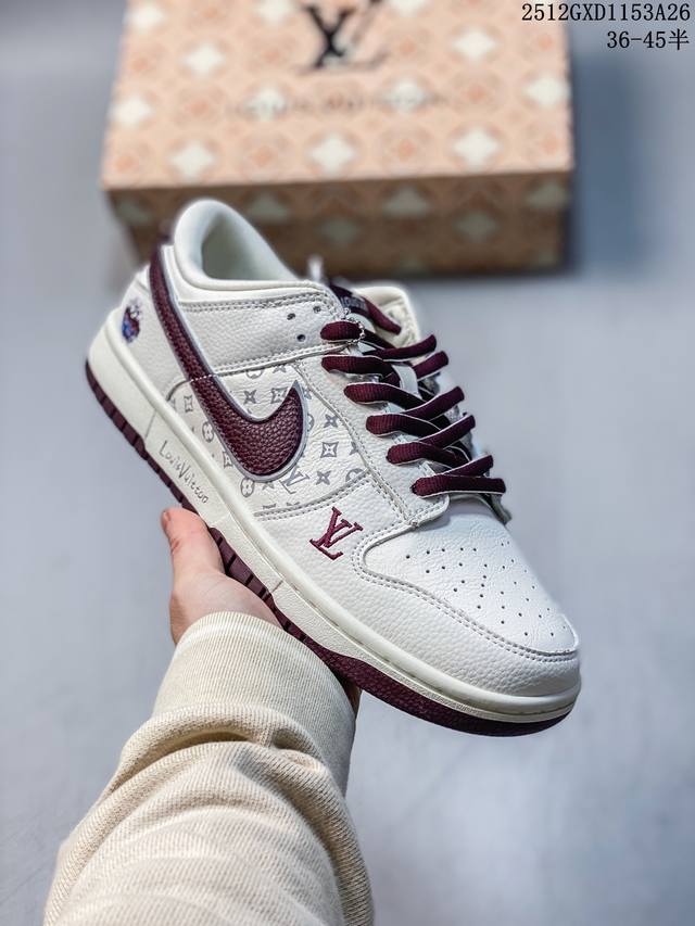 High-end custom Travis Scott X Jordan 1 Low Lv collaboration - white and grey ch