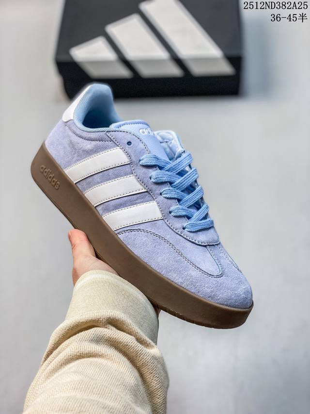 Adidas men's and women's shoes, authentic label, half-size system, featuring a s