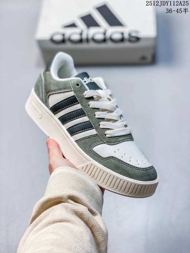 Authentic Adidas D-pad Classic, Comfortable, Versatile, Non-slip, Wear-resistant