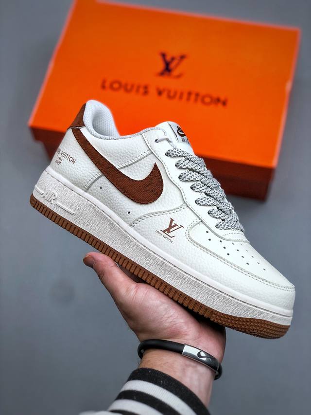 Special Offer: Nike Air Force 1 '07 Collaboration - Authentic Low-Top Air Force