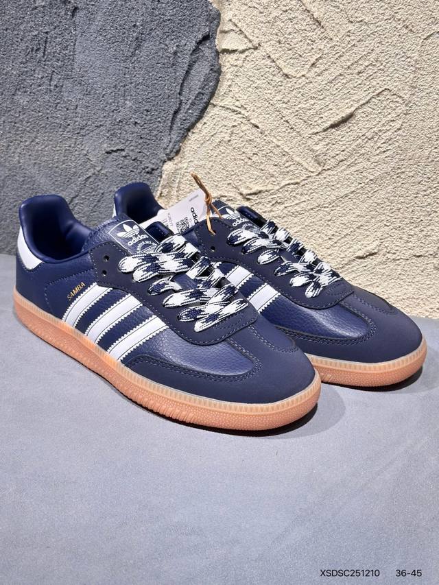Adidas Samba Og Samba Sneakers with 3D Samba Gold Foil Logo, differentiating it