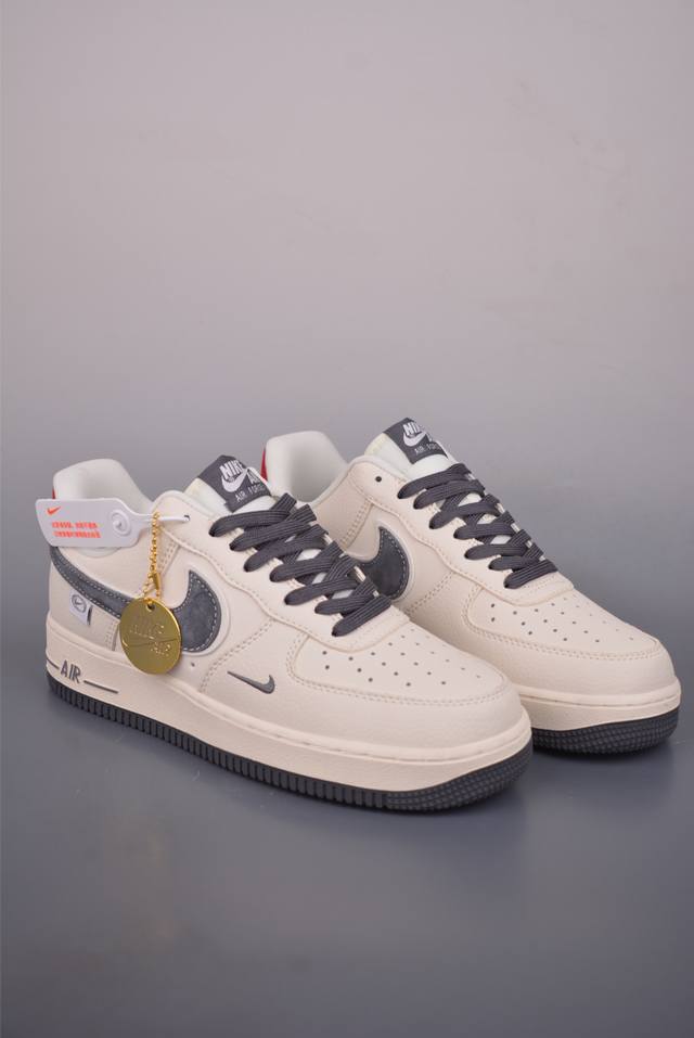 Nike Air Force 1 Low (White/Grey/Red) Made with original last and cardboard, au