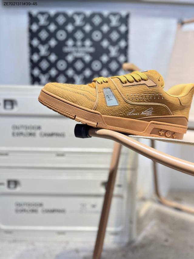 Guangdong Original Factory# Louis Vuitton Lv Louis Vuitton sneakers New Lv Train