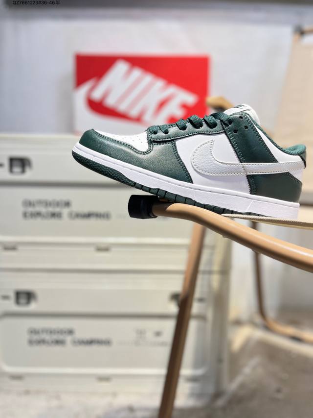 Nike Dunk Low Sb series classic versatile casual sports sneakers. The thickened