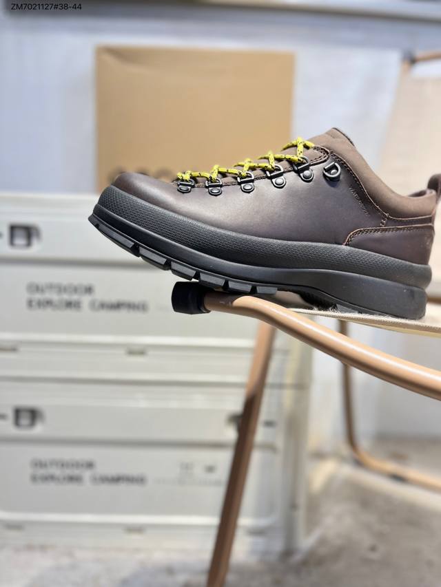 Ecco Men's Shoes: Lightweight, breathable, comfortable, durable, skin-friendly,