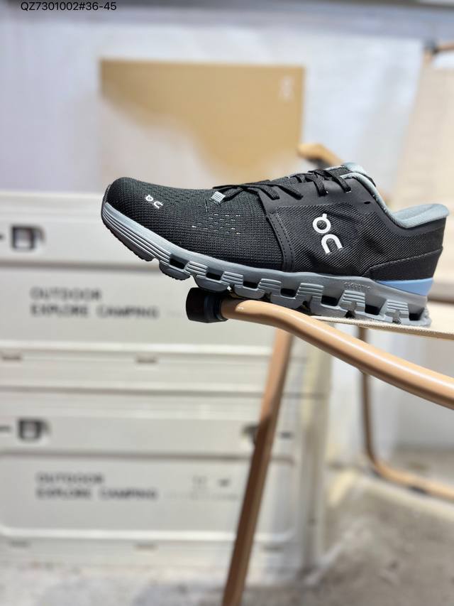 On Cloudtilt Moon Lightweight Sports and Casual Shoes Very comfortable on the fe