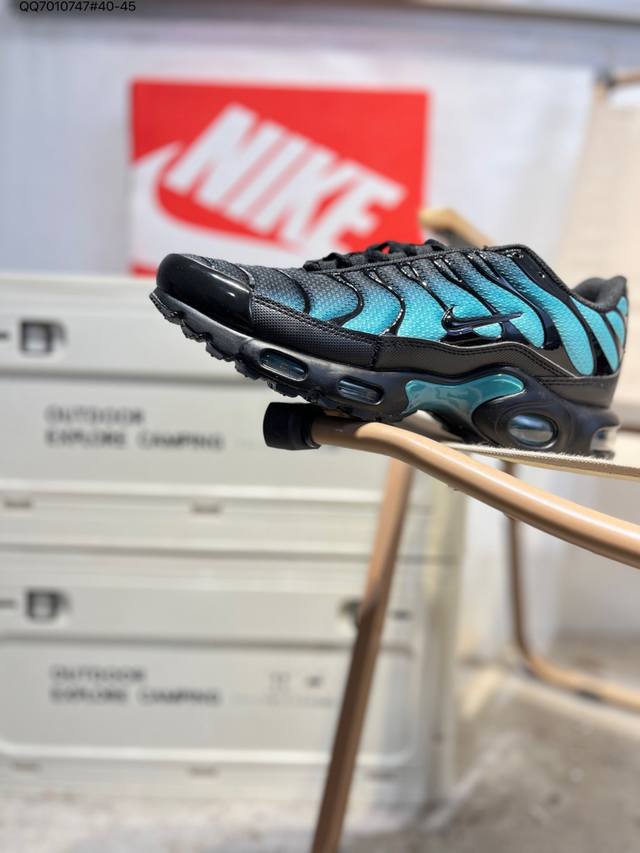 Nike Air Max Plus Lightweight Cushioning and Durable Running Shoes. The new upp