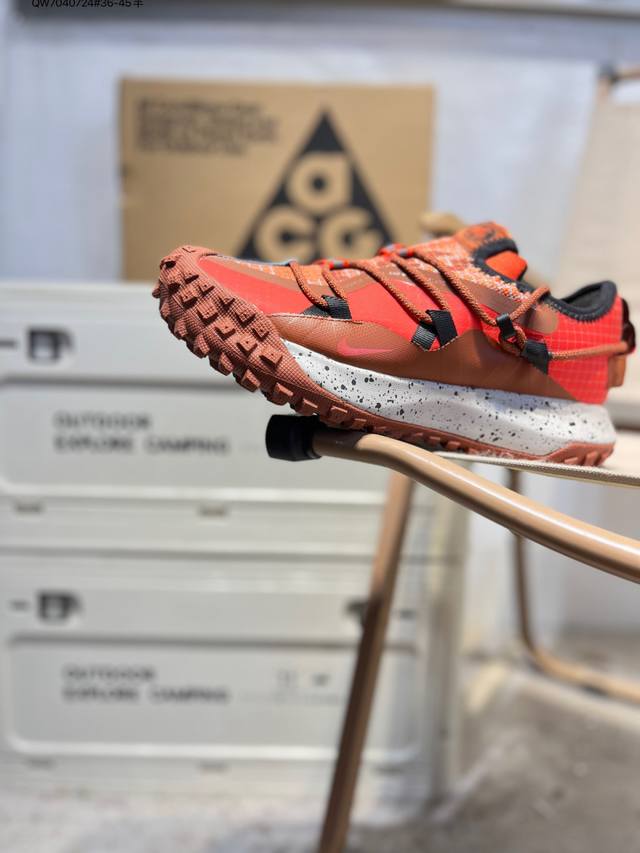 Nike Acg Mountain Fly Low Gtx Se Men's and Women's Outdoor Hiking Shoes. Meticu