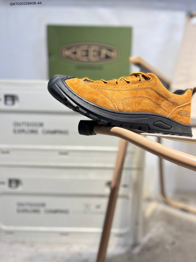 Highly recommended original Zhongshan stock. New colorway of the Jasper Rocks m