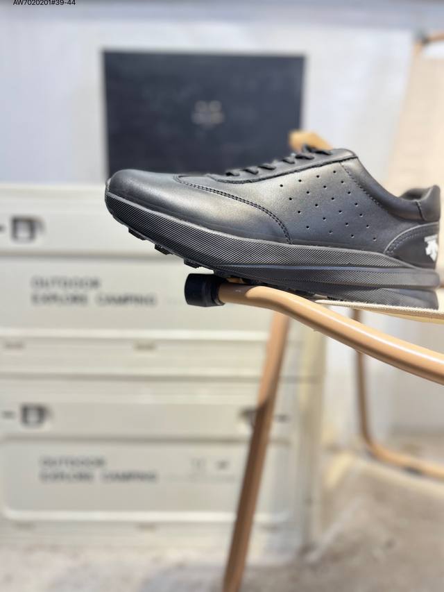 Descente Strean Wire Guangdong Original Version Fashionable Casual Sports Waterp