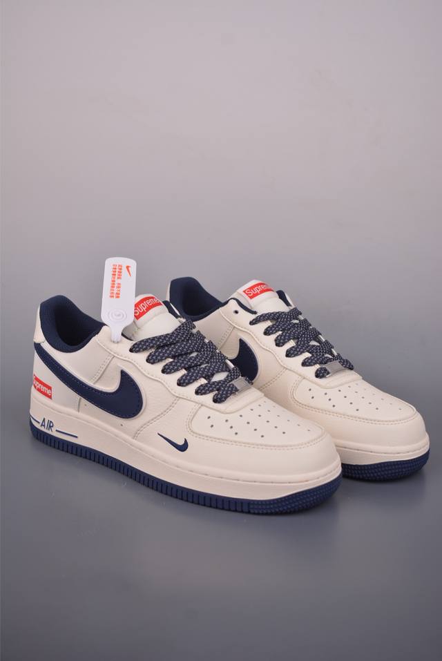 Nike Air Force 1 Low Supreme Collaboration. Made with original last and cardboa