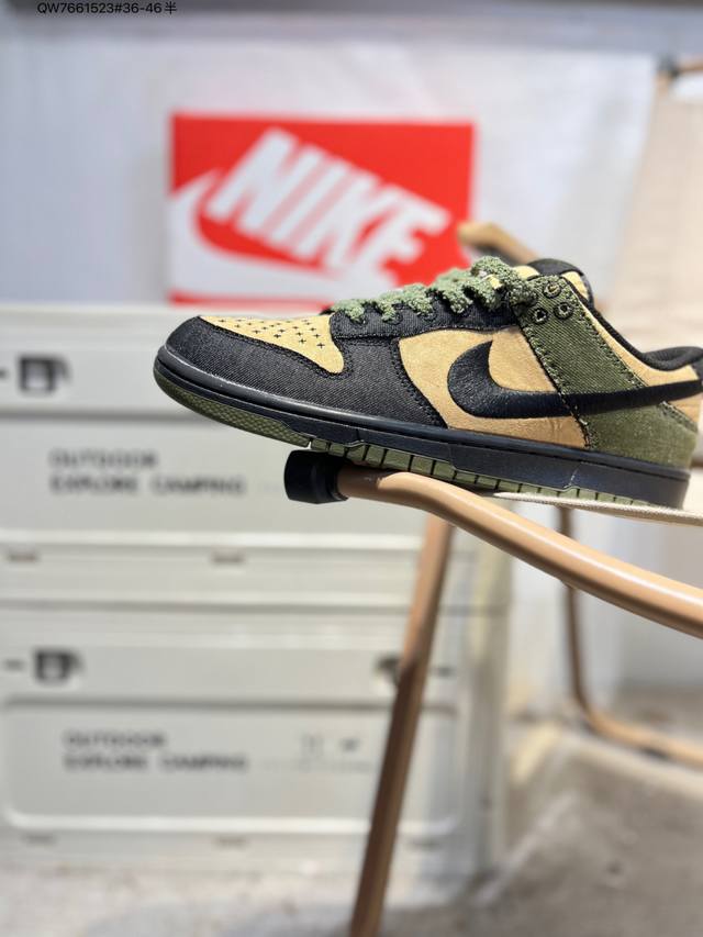 Nike Dunk Low SB series classic versatile casual sports sneakers. The thickened
