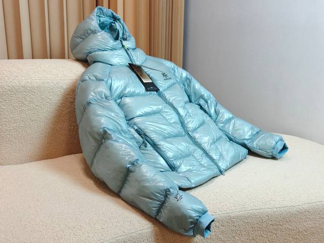 Channel Advantages! Authentic Kailas 5000Gt Water-Repellent 1000 Fill Power Goos