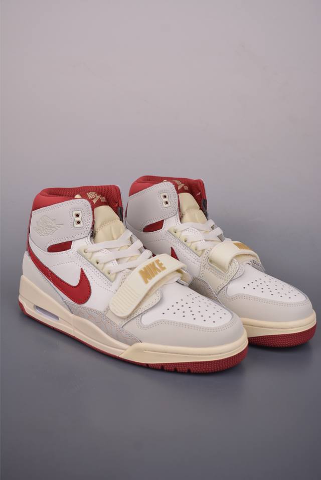 Air Jordan Legacy 312 Official Style Code: Iq9765 1612229 features an interwoven