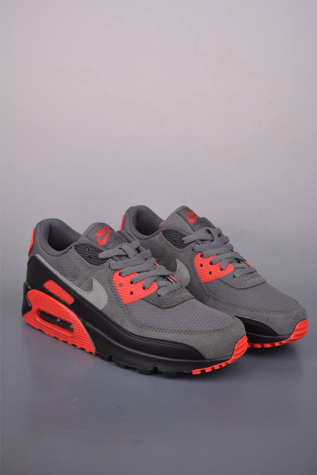 Nike Air Max 90 Futura, original box and tags, classic mesh upper, pure original