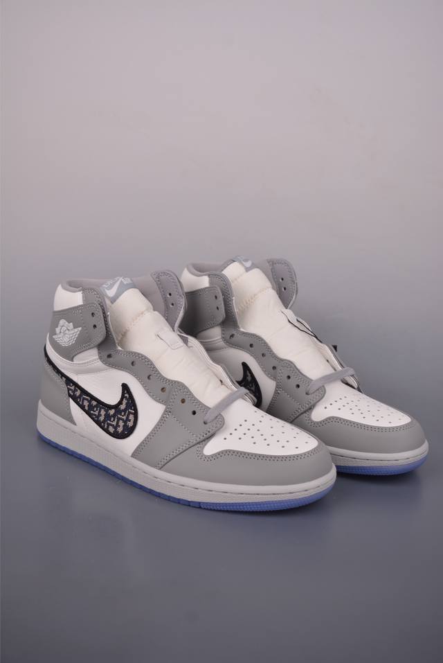 Dior X Air Jordan 1 High Og Dior x Air Jordan 1, Correct Original Box This 35th