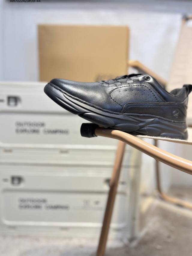 Ecco Men's Shoes: Lightweight, breathable, comfortable, durable, skin-friendly,