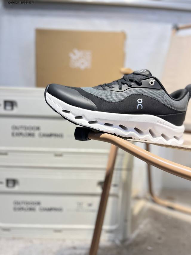 On Cloudtilt Moon Lightweight Sports and Casual Shoes Very comfortable on the fe