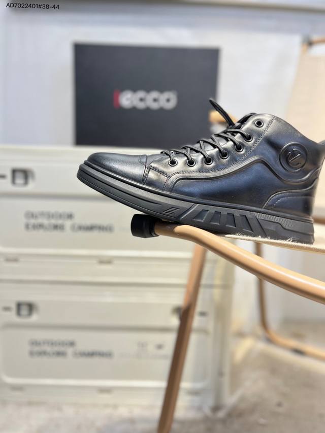 Ecco Men's Shoes: Lightweight, breathable, comfortable, durable, skin-friendly,