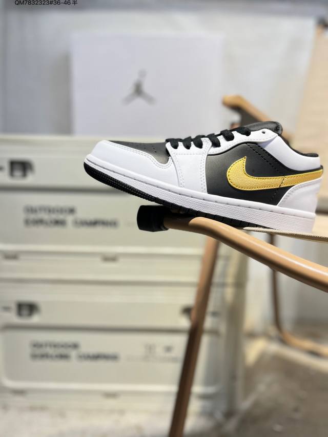 Jordan Air Jordan 1 Low AJ1 basketball shoes official colorway 553558 Qm7832323