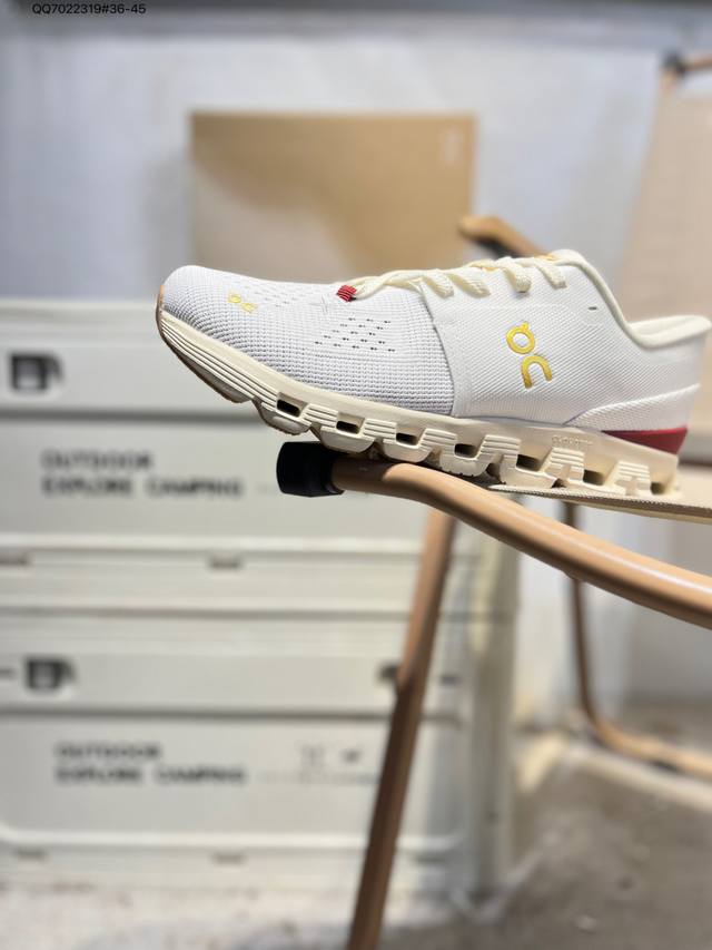 On Cloudtilt Moon Lightweight Sports and Casual Shoes Very comfortable on the fe