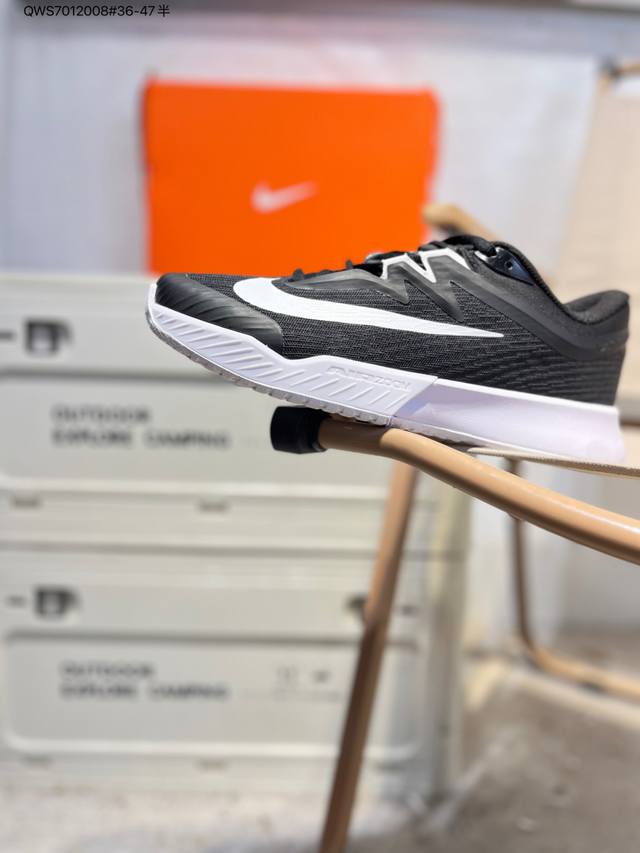 Nike Vapor Pro 3, versatile, comfortable, breathable, supportive low-top tennis