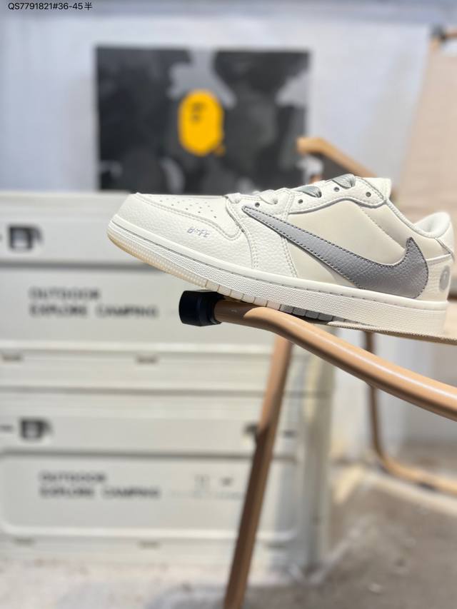 Factory Grade Top Layer Leather Jordan Air Jordan 1 Low AJ1 Basketball Shoes Of