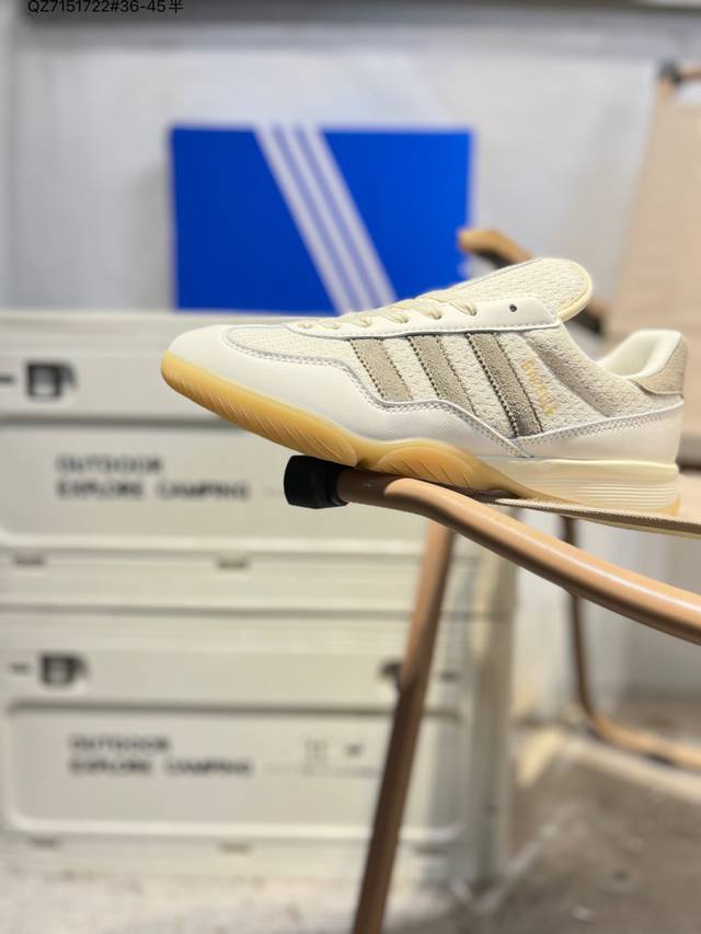 Adidas Originals Gazelle Sala Men's Shoes. The Adidas Gazelle, a retro-chic runn