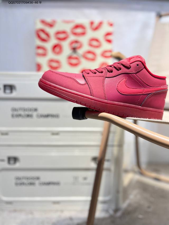 Factory Grade Top Layer Leather Jordan Air Jordan 1 Low AJ1 Basketball Shoes Of