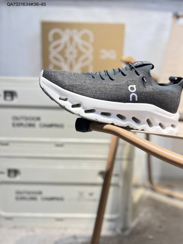 On Cloudtilt Moon Lightweight Sports and Casual Shoes Very comfortable on the fe