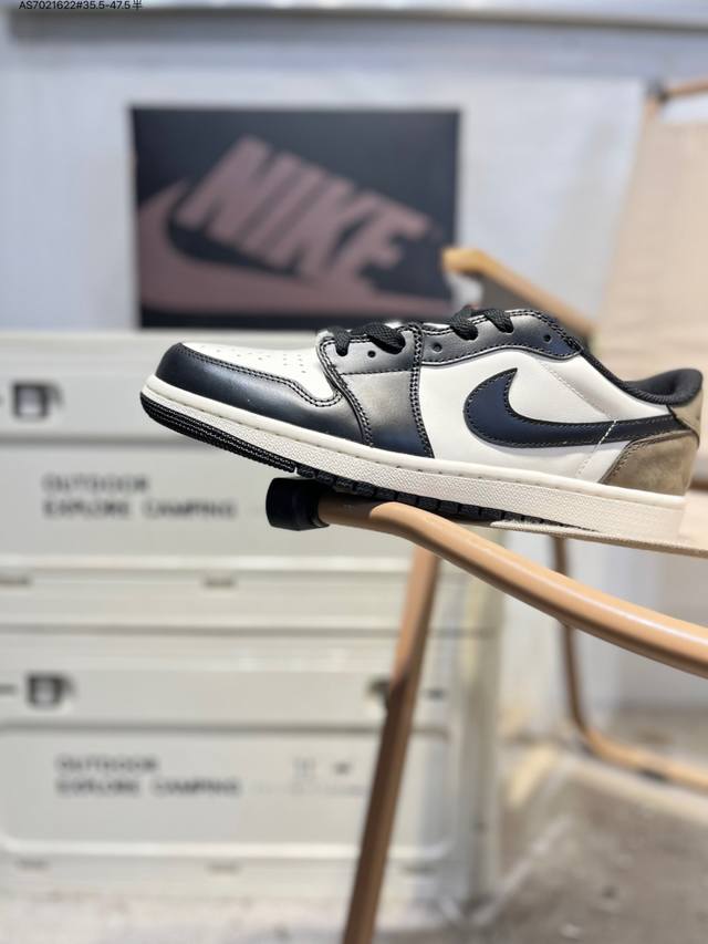 Genuine Original Air Jordan 1 Low AJ1 Basketball Shoes, Official Colorway, Orig