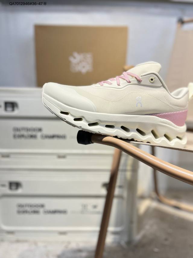 On Cloudtilt Moon Lightweight Sports and Casual Shoes Very comfortable on the fe