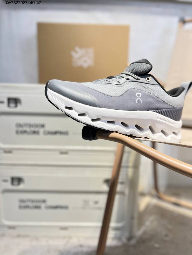 On Cloudtilt Moon Lightweight Sports and Casual Shoes Very comfortable on the fe
