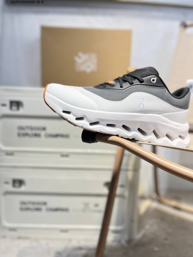 On Cloudtilt Moon Lightweight Sports and Casual Shoes Very comfortable on the fe