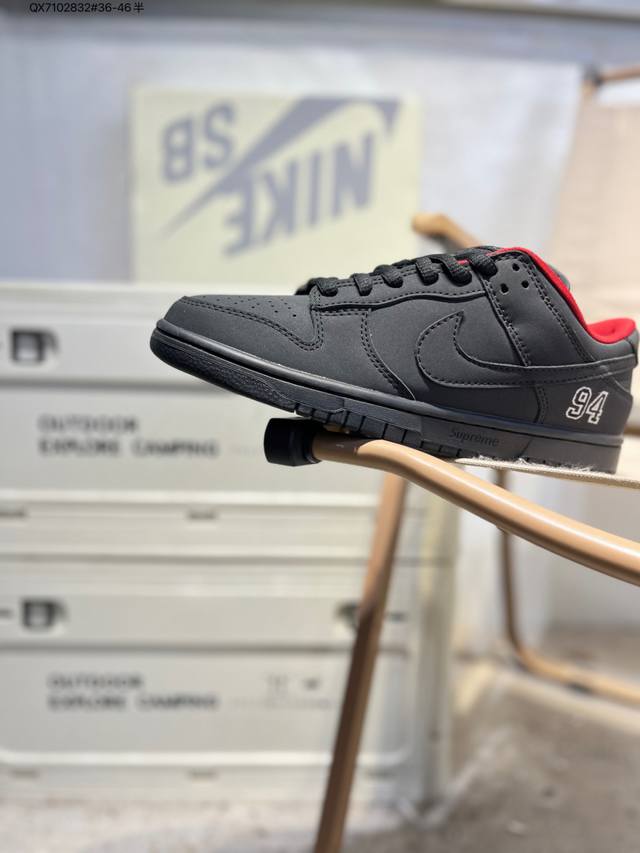 Nike Dunk Low SB series classic versatile casual sports sneakers. The thickened