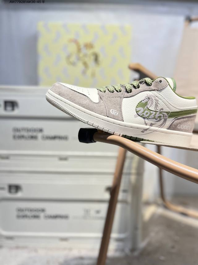 Factory Grade Top Layer Leather Jordan Air Jordan 1 Low AJ1 Basketball Shoes Of