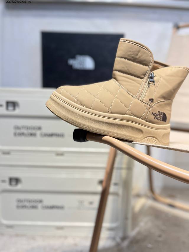 Miumiu series workwear casual shoes Same style as on Tmall, brand new, craftsman