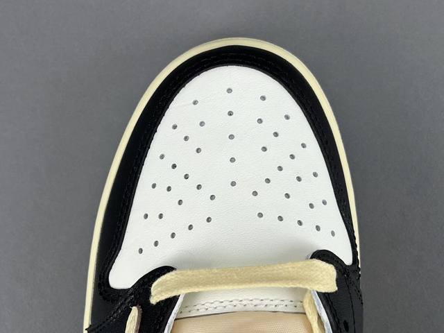 Channel Advantage! Genuine AJ1 Travis Scott X Fragment Design X Jordan Air Jorda