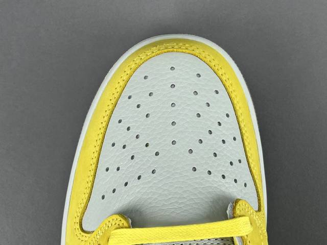 Channel Advantage! Genuine AJ1 Travis Scott X Jordan Air Jordan 1 Reverse Swoosh