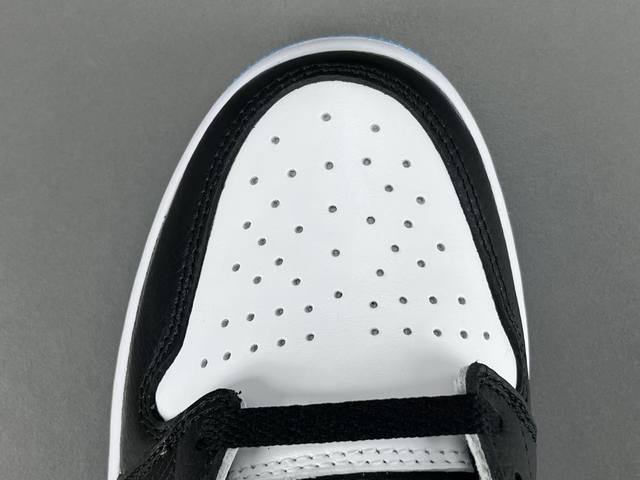 Channel Advantage! Genuine AJ1 Reverse Swoosh Jordan Air Jordan 1 Og Black Blue