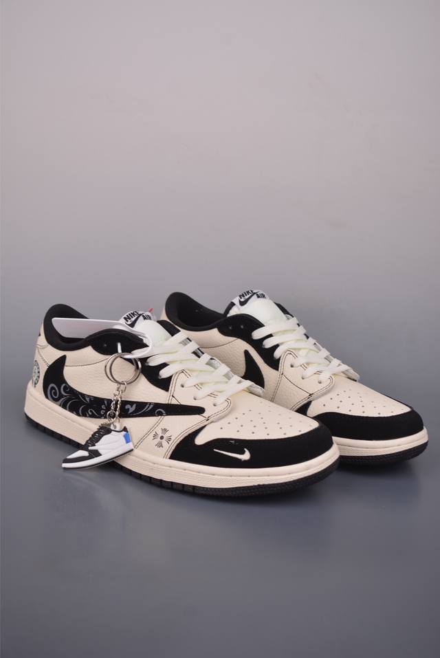 Fragment X Travis Scott X Chrome Hearts Air Jordan 1 Low Three-Way Collaboration