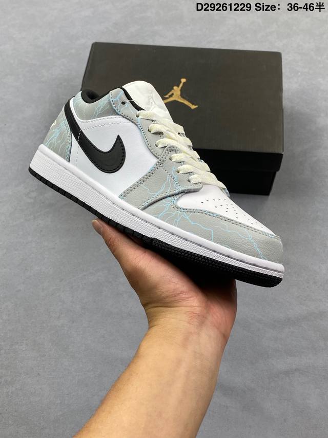 Air Jordan 1 Low AJ1 Low-top Casual Sneakers, synchronized with official colorw
