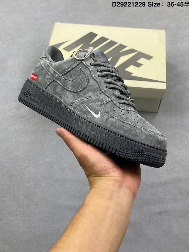 Nike Air Force 1 '07 Lx. Made with original last and cardboard, this authentic