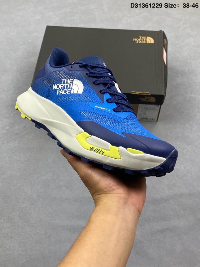 The North Face Outdoor Chunky Running Shoes, Men's Chunky Running Shoes, Ankle