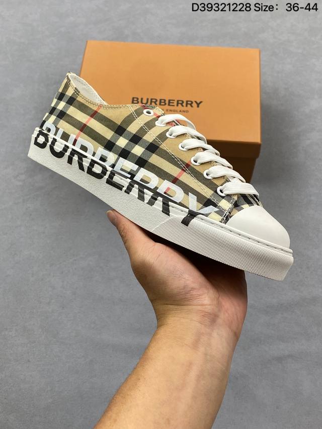 Company-grade Burberry Vintage Classic Fashionable Casual Sneakers 8024149. Excl